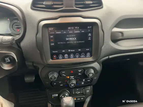 JEEP RENEGADE - voiture d'occasion - Photo 13