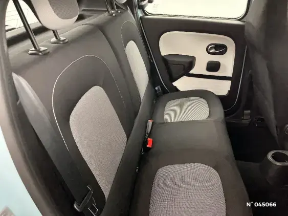 RENAULT TWINGO ELECTRIQUE III - voiture d'occasion - Photo 11
