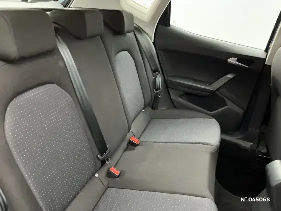 SEAT ARONA - voiture d'occasion - Photo 11