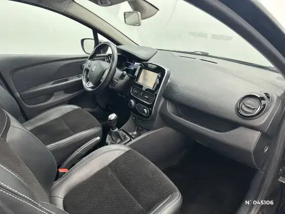 RENAULT CLIO IV - voiture d'occasion - Photo 10