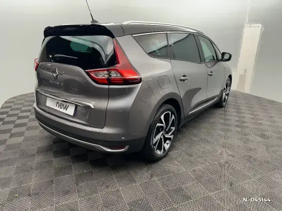 RENAULT SCENIC IV - voiture d'occasion - Photo 4