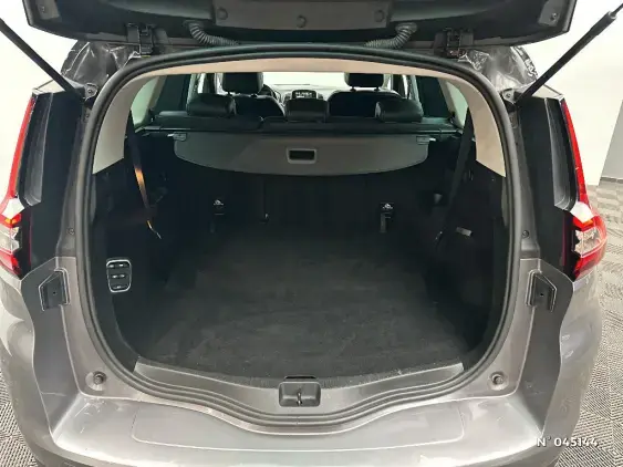 RENAULT SCENIC IV - voiture d'occasion - Photo 7