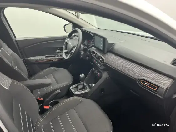 DACIA SANDERO III - voiture d'occasion - Photo 10