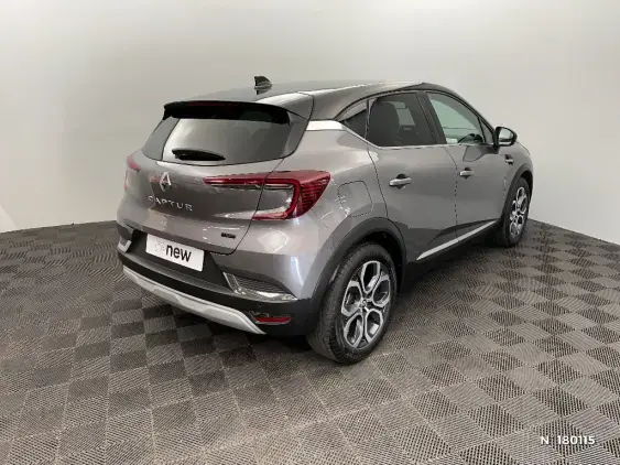 RENAULT CAPTUR II - voiture d'occasion - Photo 4