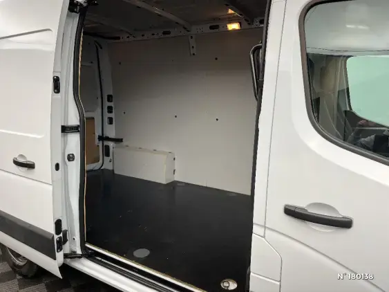 RENAULT MASTER FG III - voiture d'occasion - Photo 11