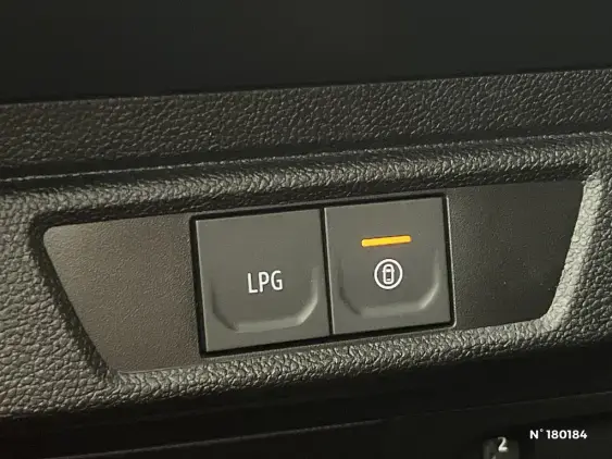 DACIA SANDERO III - voiture d'occasion - Photo 15