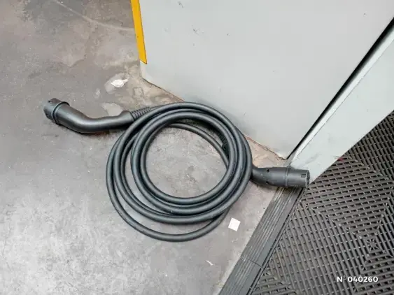 RENAULT ZOE - voiture d'occasion - Photo 26