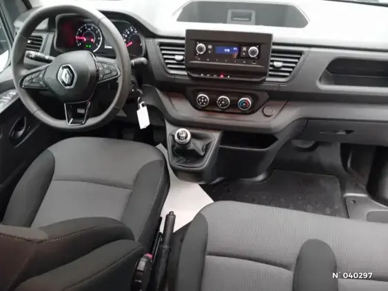 RENAULT TRAFIC FG III - voiture d'occasion - Photo 9