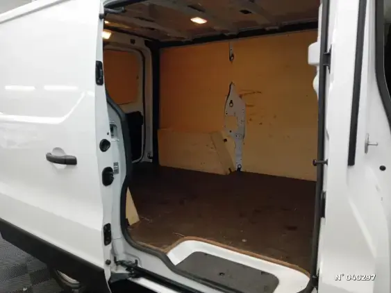 RENAULT TRAFIC FG III - voiture d'occasion - Photo 11