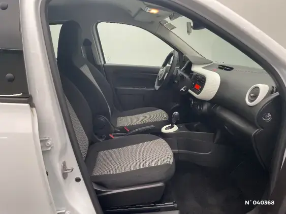 RENAULT TWINGO ELECTRIQUE III - voiture d'occasion - Photo 10