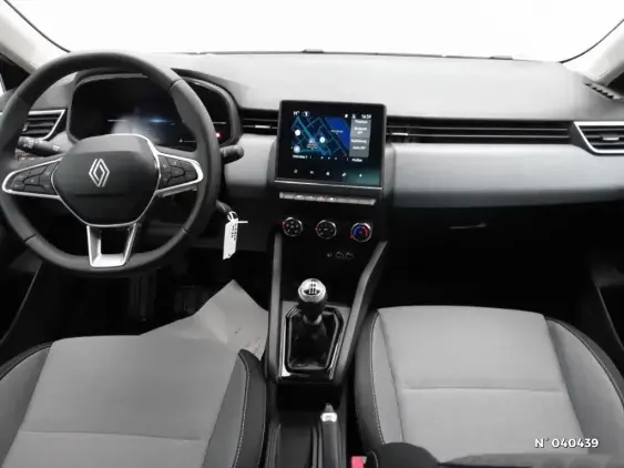 RENAULT CLIO V - voiture d'occasion - Photo 9