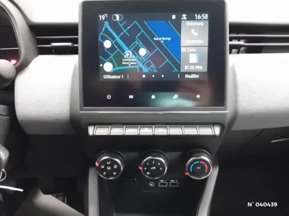 RENAULT CLIO V - voiture d'occasion - Photo 13