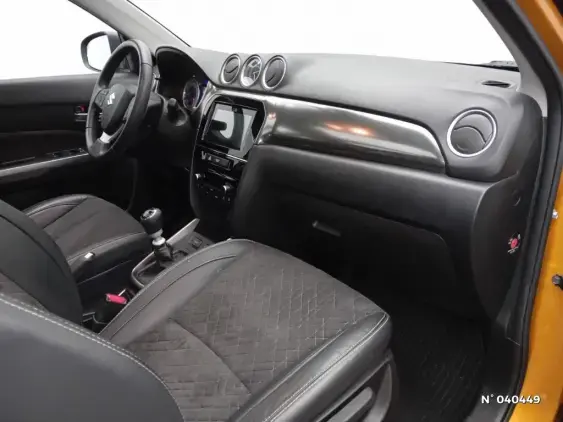 SUZUKI VITARA IV - voiture d'occasion - Photo 10