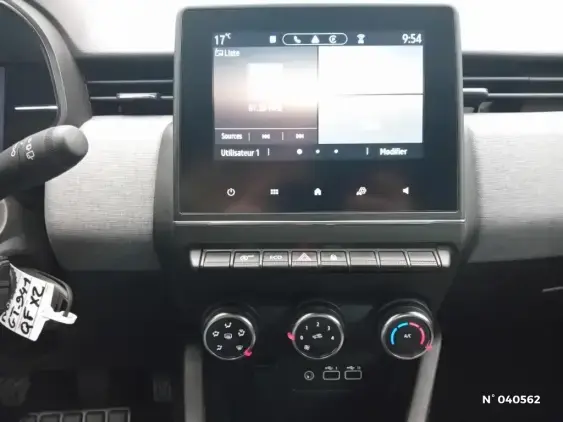 RENAULT CLIO V - voiture d'occasion - Photo 13