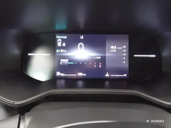 RENAULT CLIO V - voiture d'occasion - Photo 12