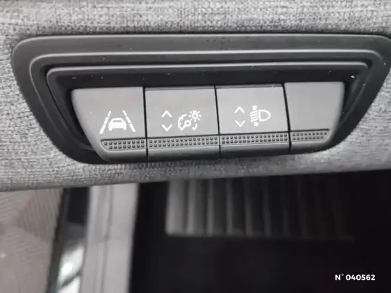 RENAULT CLIO V - voiture d'occasion - Photo 15