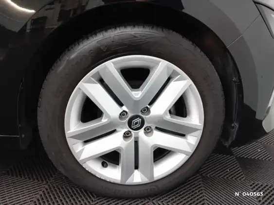 RENAULT CLIO V - voiture d'occasion - Photo 8