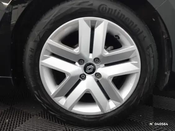 RENAULT CLIO V - voiture d'occasion - Photo 8