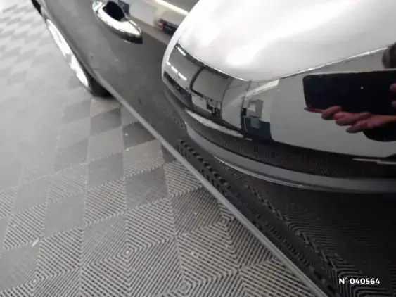 RENAULT CLIO V - voiture d'occasion - Photo 26