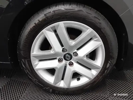 RENAULT CLIO V - voiture d'occasion - Photo 8