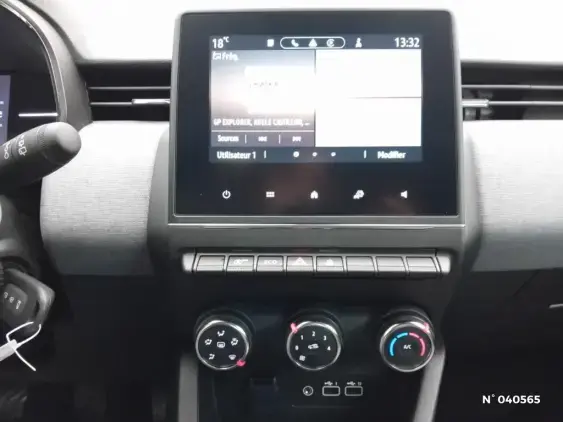 RENAULT CLIO V - voiture d'occasion - Photo 13