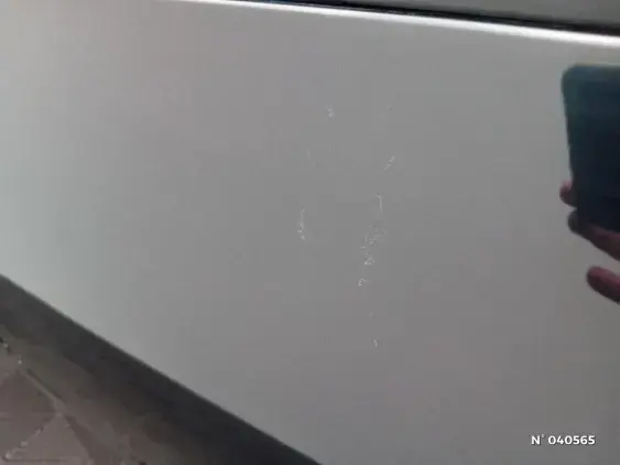 RENAULT CLIO V - voiture d'occasion - Photo 27