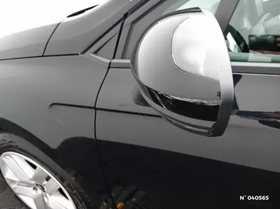 RENAULT CLIO V - voiture d'occasion - Photo 29