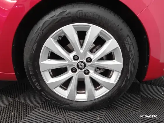 RENAULT CLIO V - voiture d'occasion - Photo 8