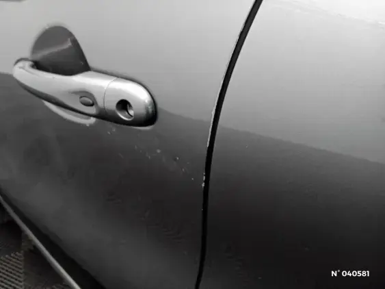 RENAULT CAPTUR - voiture d'occasion - Photo 27