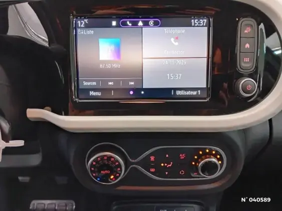 RENAULT TWINGO III - voiture d'occasion - Photo 13