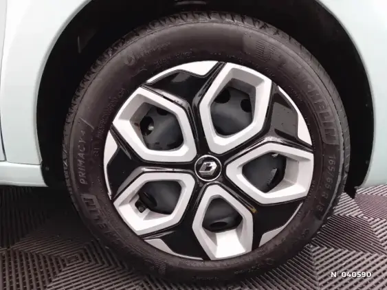 RENAULT TWINGO III - voiture d'occasion - Photo 8