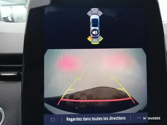 RENAULT CLIO V - voiture d'occasion - Photo 14