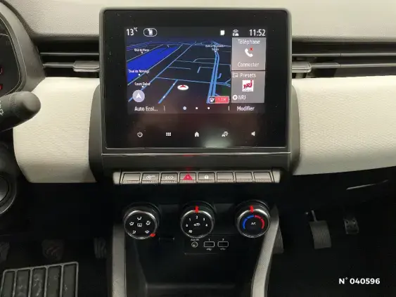 RENAULT CLIO V - voiture d'occasion - Photo 13