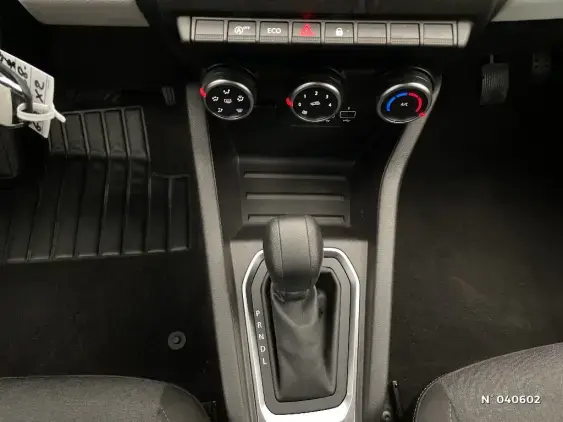 RENAULT CLIO V - voiture d'occasion - Photo 15