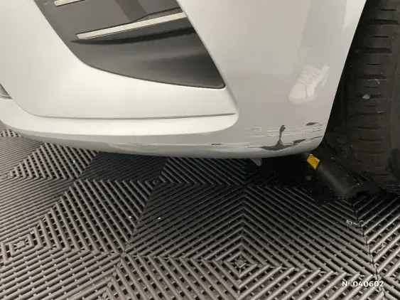 RENAULT CLIO V - voiture d'occasion - Photo 30