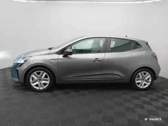 RENAULT CLIO V - voiture d'occasion - Photo 2