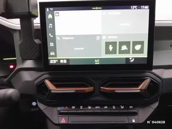 DACIA DUSTER III - voiture d'occasion - Photo 13