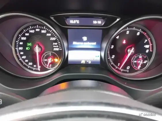 MERCEDES CLASSE GLA - voiture d'occasion - Photo 12