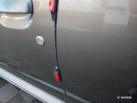 DACIA DUSTER II - voiture d'occasion - Photo 24