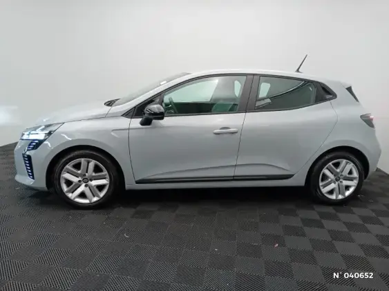 RENAULT CLIO V - voiture d'occasion - Photo 2