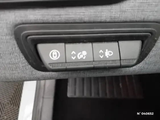 RENAULT CLIO V - voiture d'occasion - Photo 15