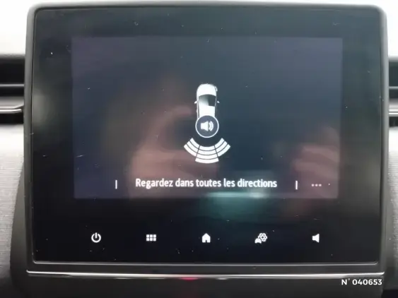 RENAULT CLIO V - voiture d'occasion - Photo 14