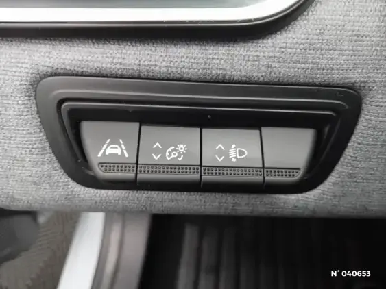 RENAULT CLIO V - voiture d'occasion - Photo 15