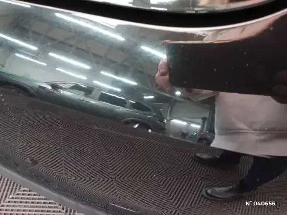 RENAULT CLIO V - voiture d'occasion - Photo 26