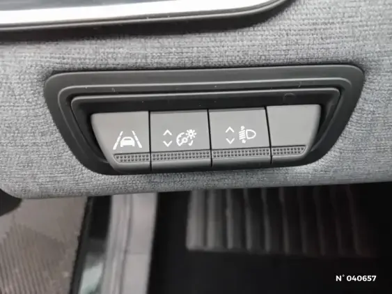 RENAULT CLIO V - voiture d'occasion - Photo 15