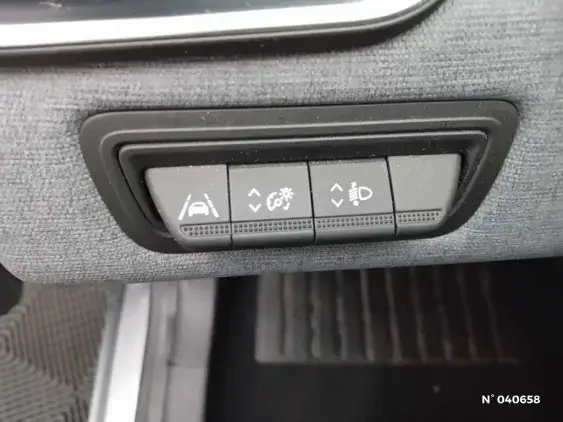 RENAULT CLIO V - voiture d'occasion - Photo 15