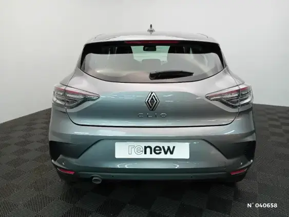 RENAULT CLIO V - voiture d'occasion - Photo 6