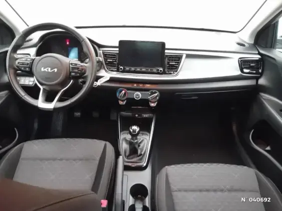 KIA RIO IV - voiture d'occasion - Photo 9