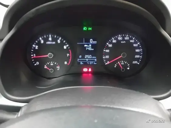 KIA RIO IV - voiture d'occasion - Photo 12