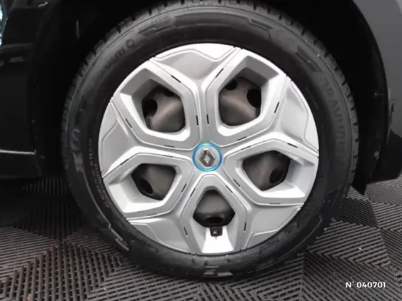 RENAULT TWINGO ELECTRIQUE III - voiture d'occasion - Photo 8